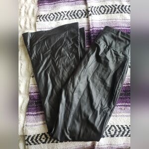 Women's Flared Leggings